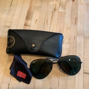 Polarized Black Ray Ban Aviators